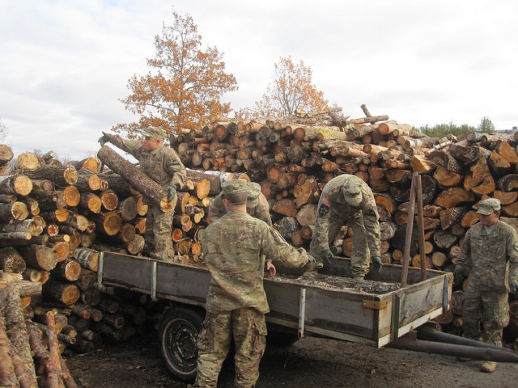 ASV un Latvijas militārie inženieri renovēs Naujenes bērnu namu