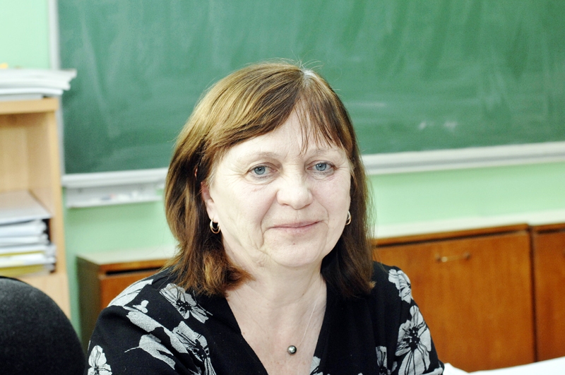 Gatavojas eksāmenam