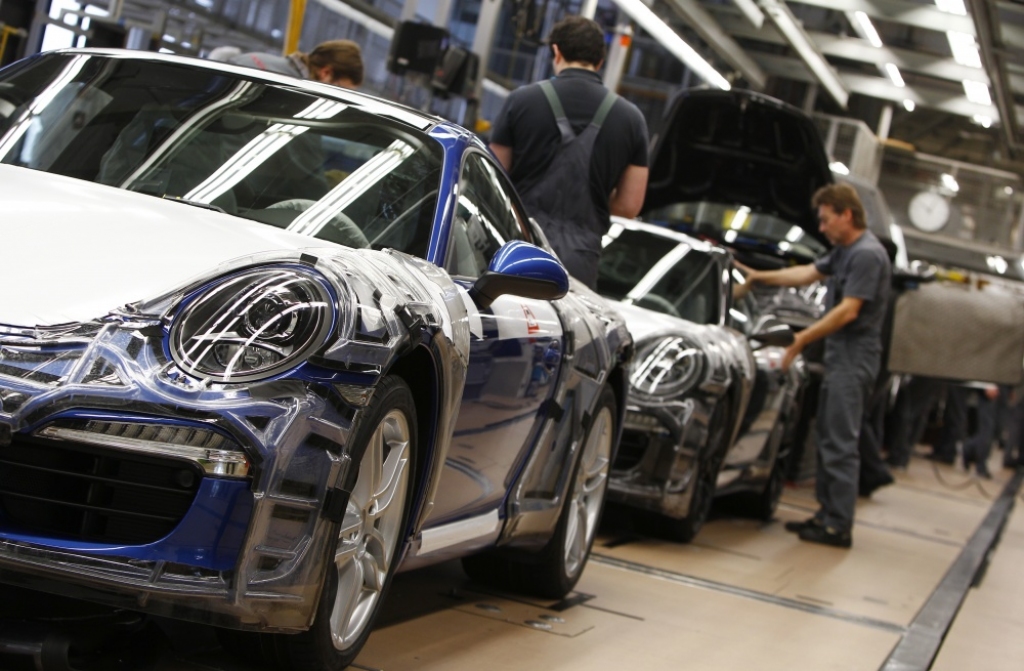 Porsche šogad plāno sasniegt rekodlielus pārdošanas apjomus