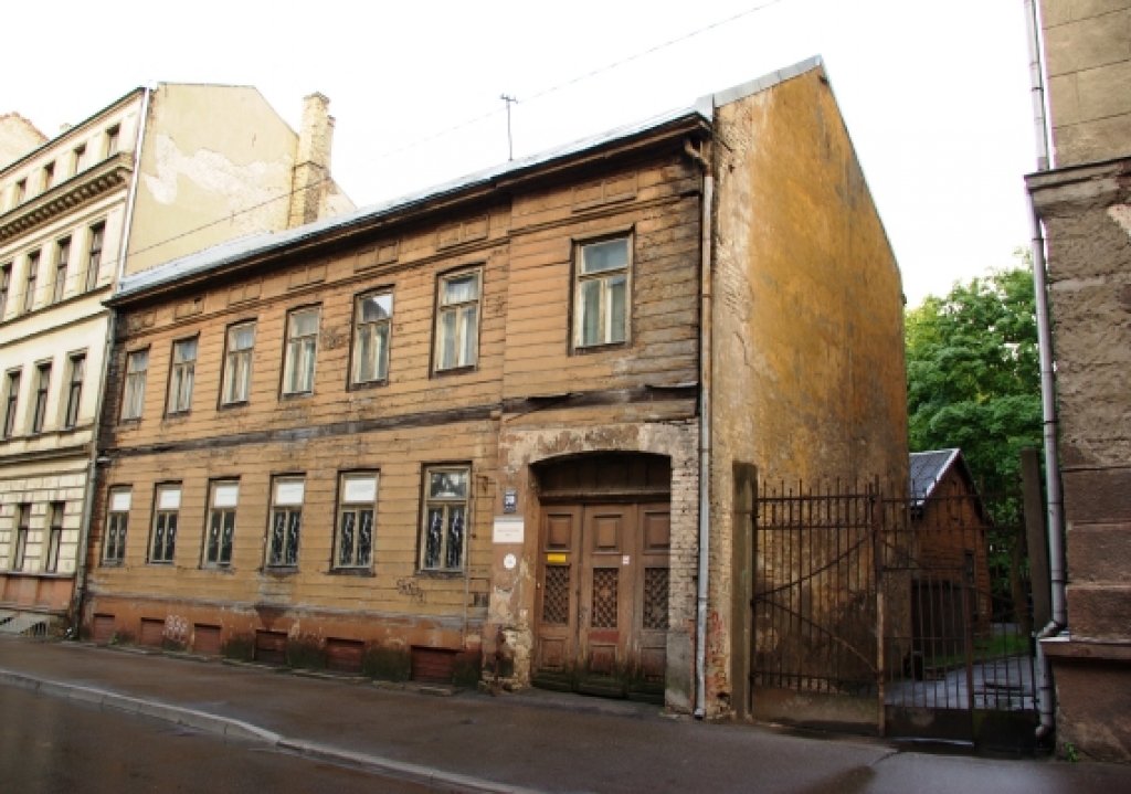 Atjauno Raiņa un Aspazijas muzeju, sākta Raiņa muzeja Tadenava rekonstrukcija
