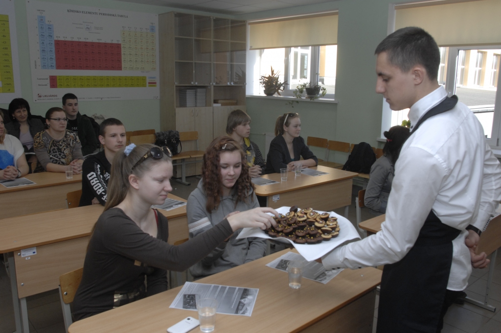 Saulainē pulcējas topošie studenti