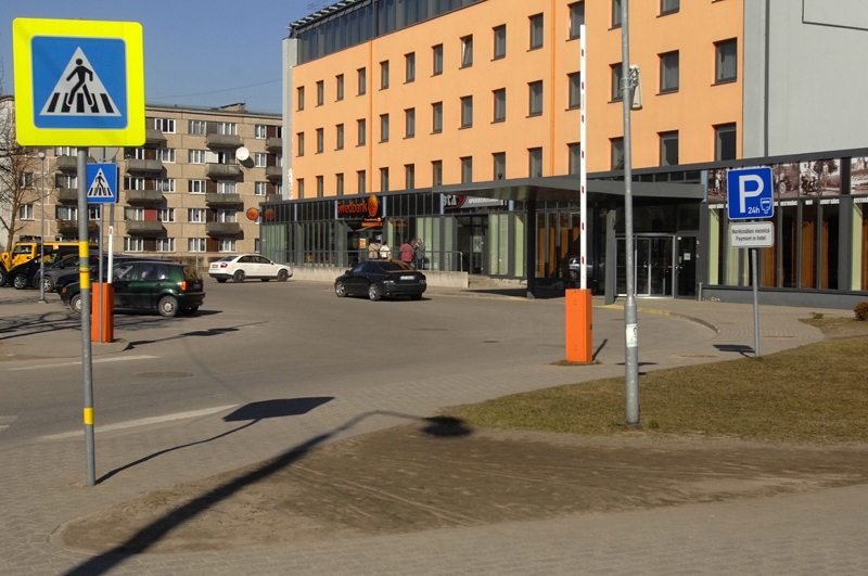 Autobusa pieturvietu nepārcels
