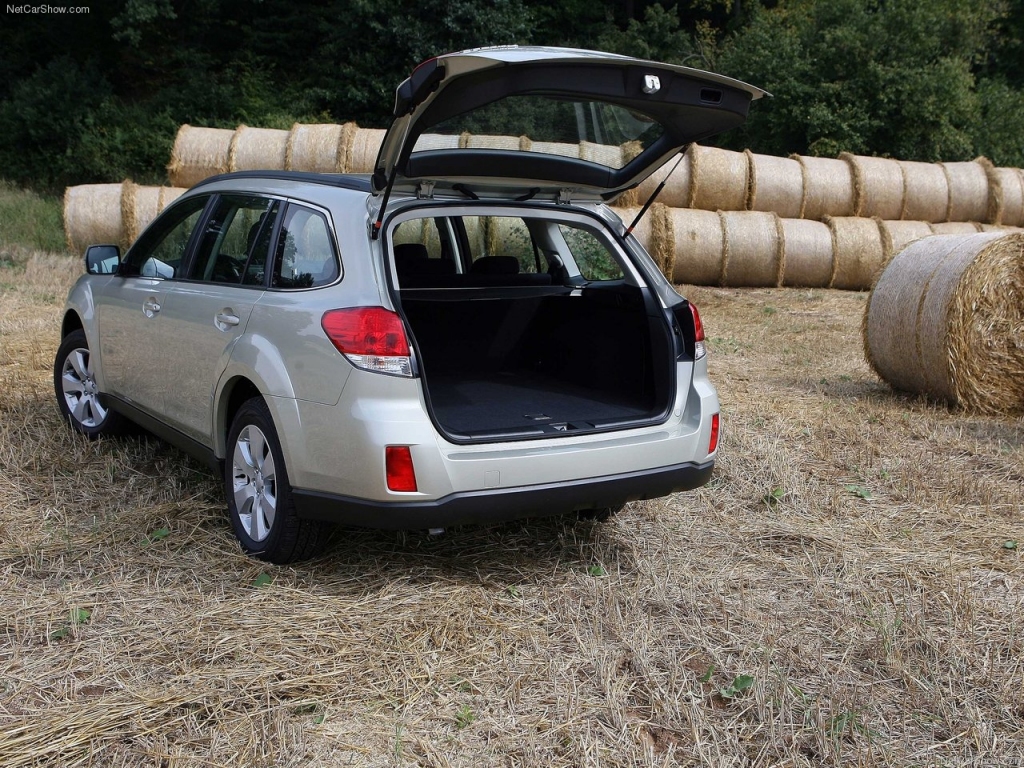 Subaru Outback: Auto, kas neļaus sēdēt mājās