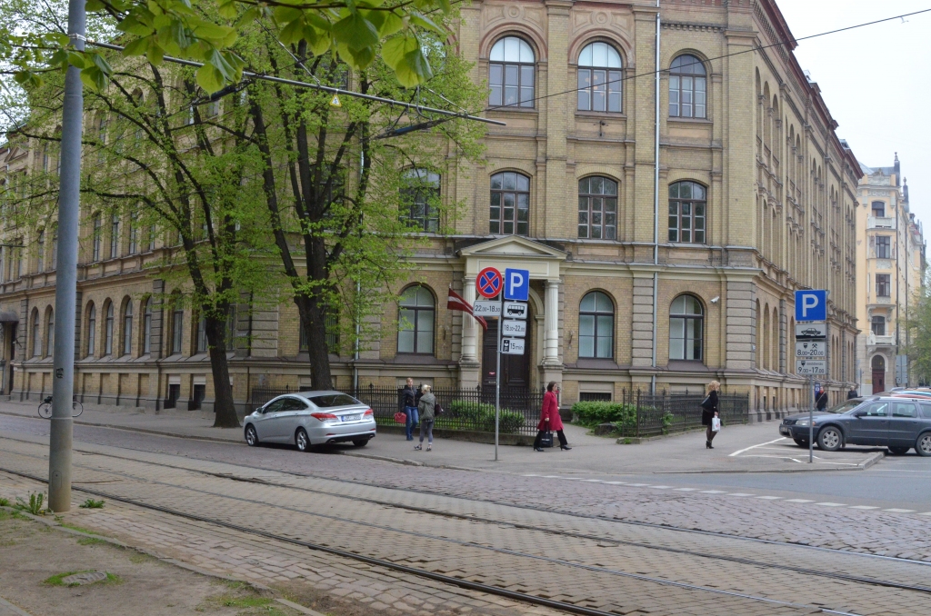 RTU jaunā Inženierzinātņu vidusskola - fotogrāfijās