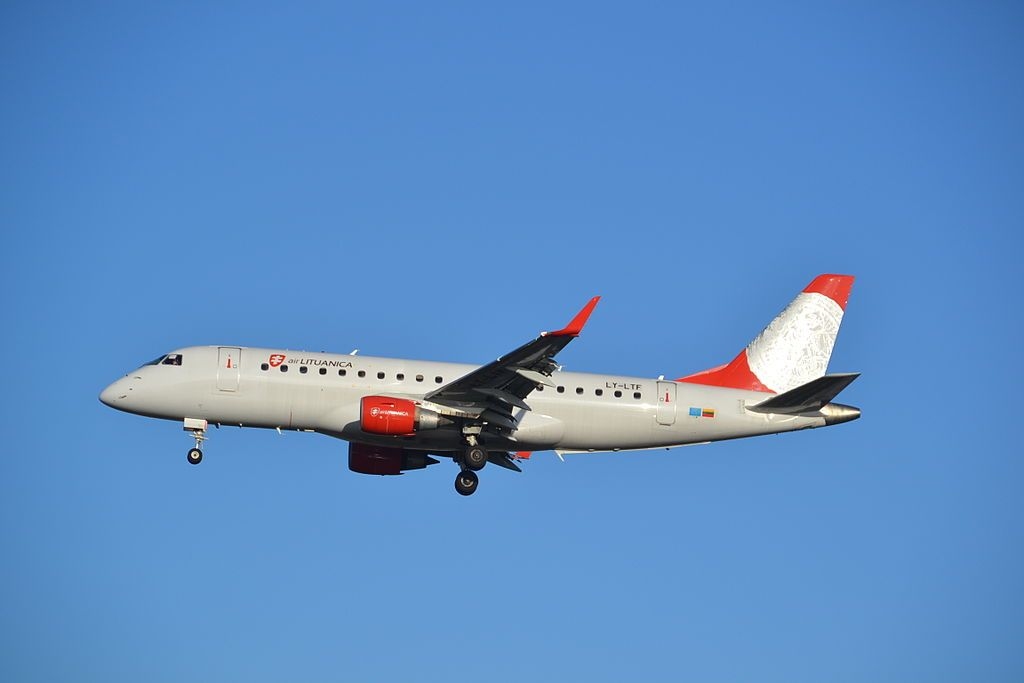 Papildināta - Air Lituanica pārtrauc darbību