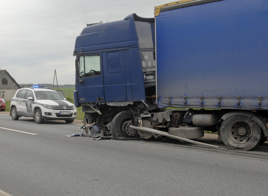 Avārijā uz A7 trīs cietušie