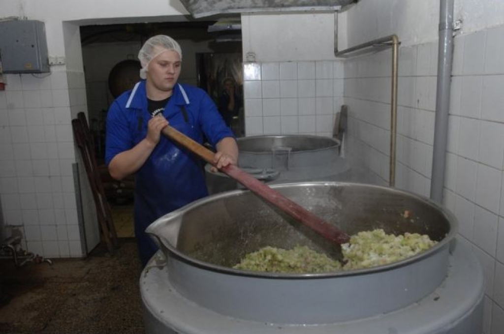 Uzņēmumā Kronis bēdājas, ka pircēji nenovērtē rabarberu zapti