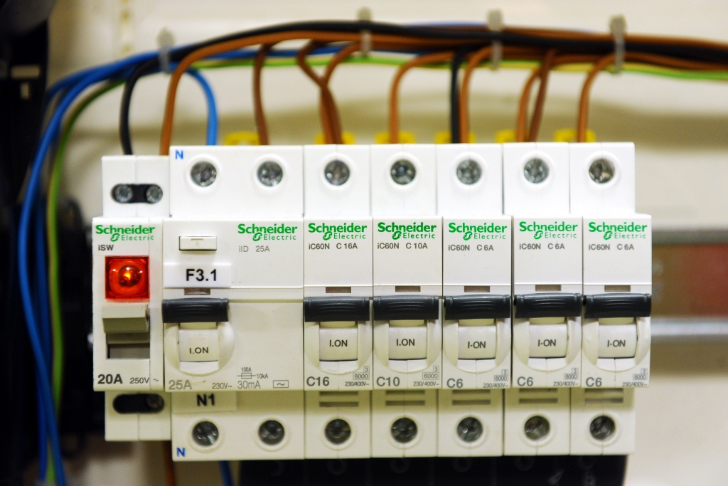 Schneider Electric rūpnīca Lexel Fabrika gatavojas sākt darbu jaunās telpās