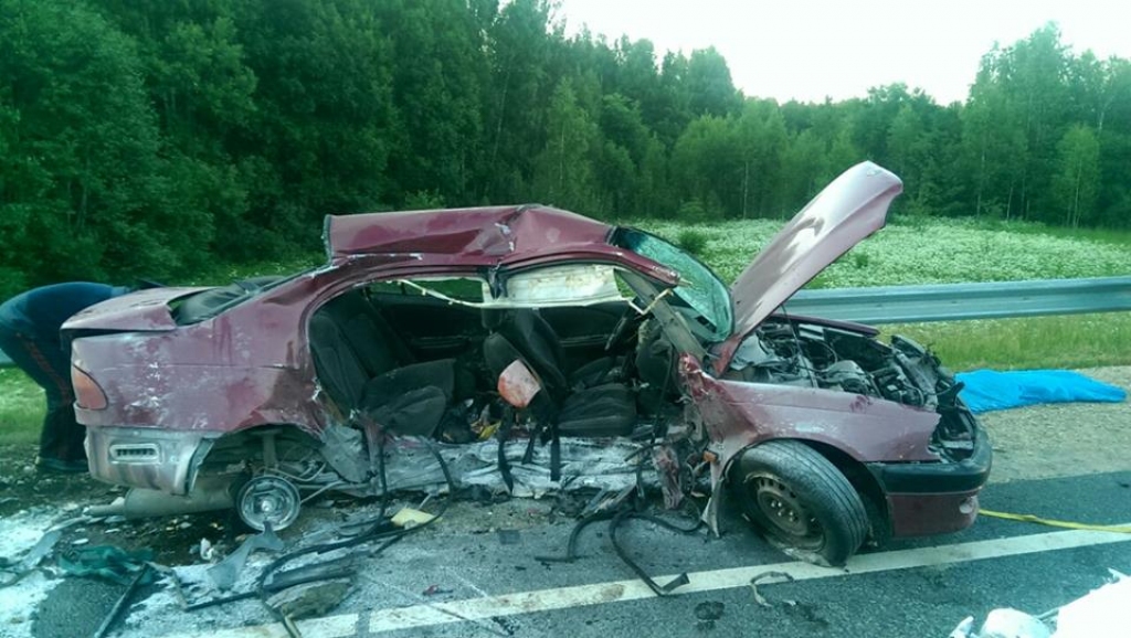Uz šosejas Tīnūži - Koknese atkal notikusi smaga avārija; divi bojāgājušie