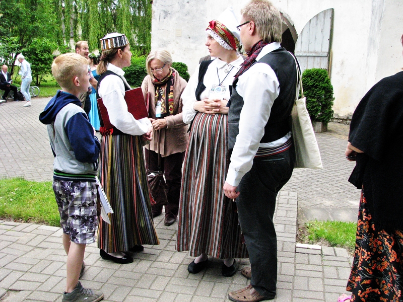 Dzimtajā zemē balss skan citādāk
