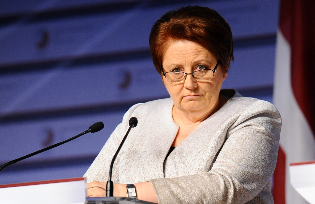 Straujuma aicinās ekspertus izvērtēt Dziesmu un deju svētku organizēšanu