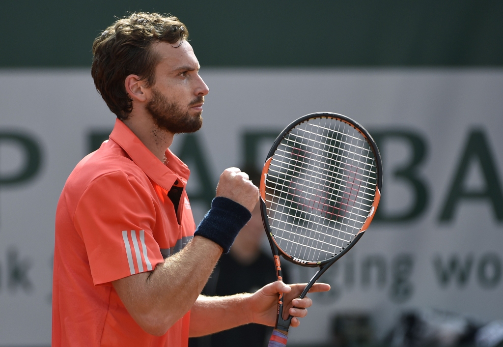 papildināts (9:10) - Gulbis pirmo reizi šogad izcīna divas uzvaras pēc kārtas