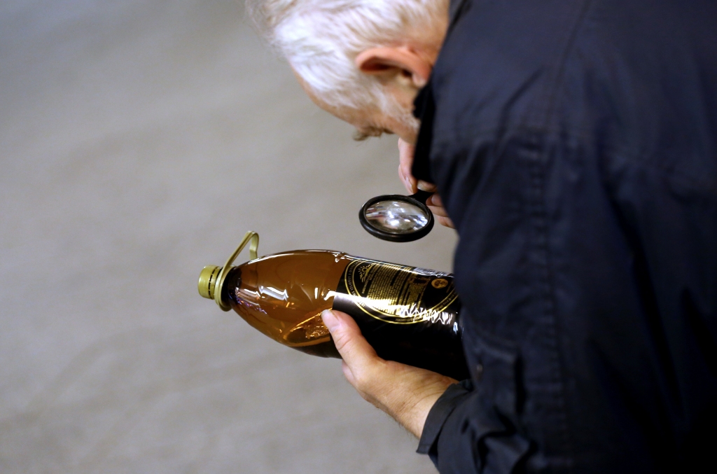 Izskata iespēju samērīgi celt akcīzi alkoholam un degvielai