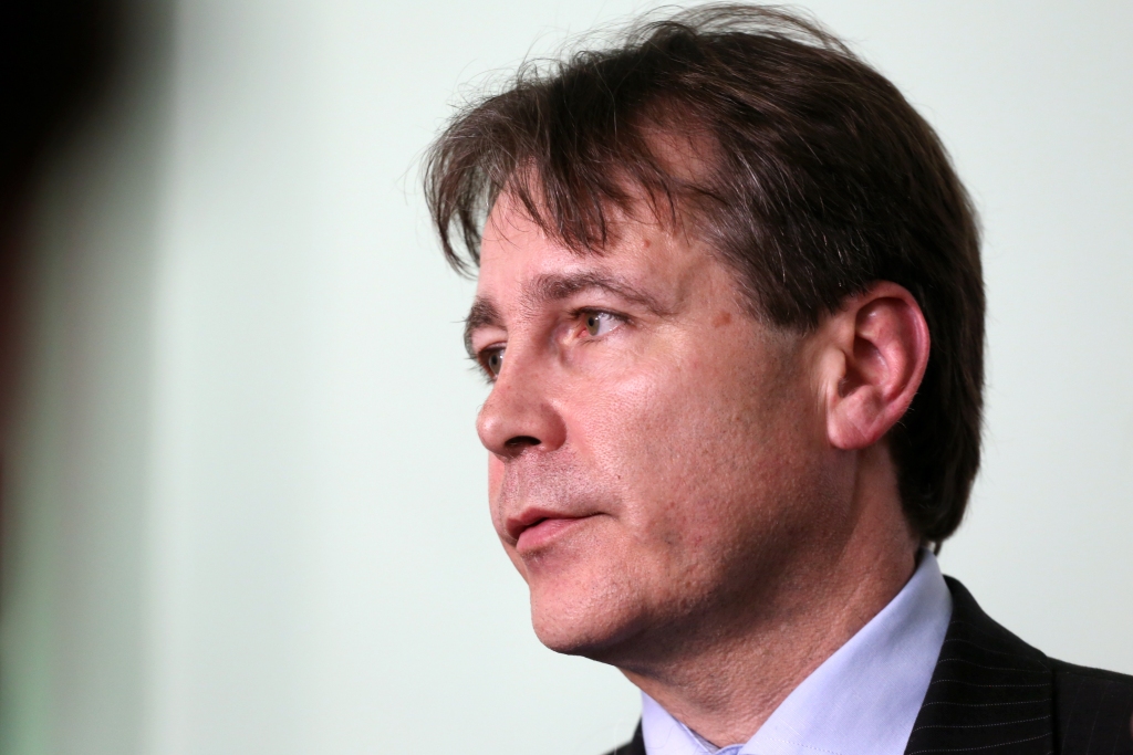 Magonim naudu devušais Osinovskis: Es ļoti pārdzīvoju par Uģi