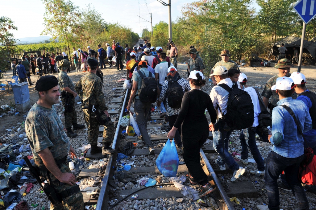 ES komisārs: Ekonomiskie imigranti tiks sūtīti mājās
