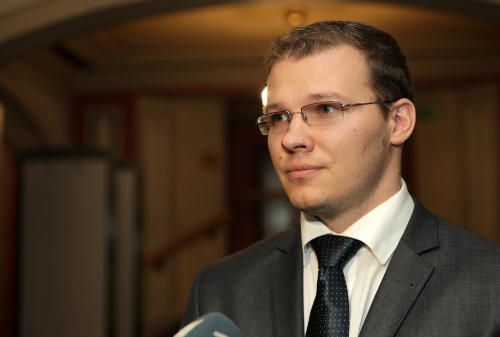 Dzintars: Latvijas prezidentam jābūt lielākām līdera spējam