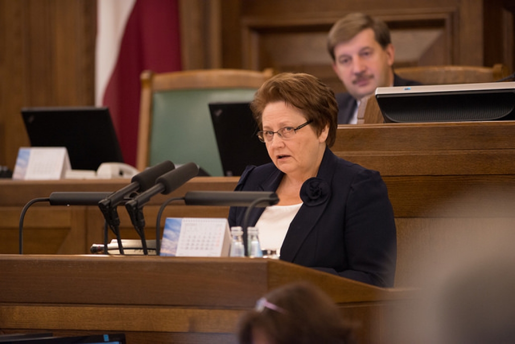 Valdība cer pēc pāris gadiem ieviest obligāto veselības apdrošināšanu