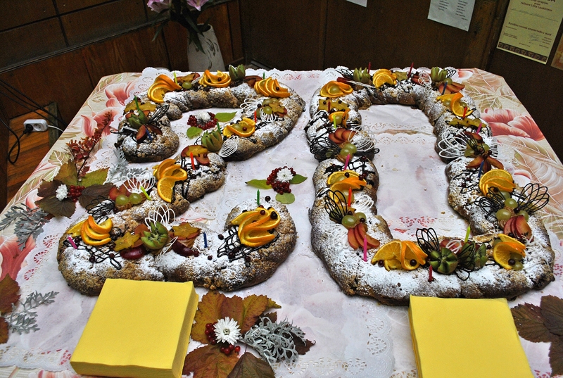 FOTO: Teātra studija «Savējie» atzīmē darbības 20 gadu jubileju