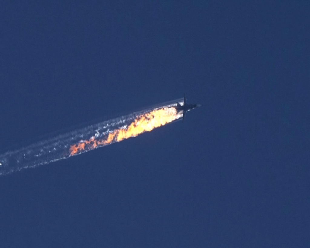 Turcija publisko audio ierakstu ar brīdinājumiem notriektā Su-24 apkalpei