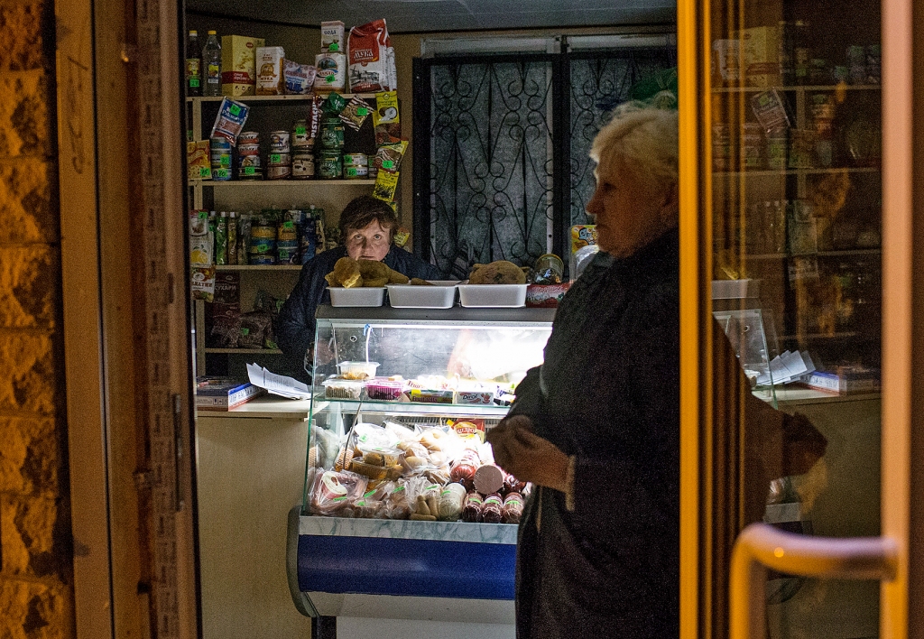 Krimas iedzīvotāji bez elektrības jau divas nedēļas