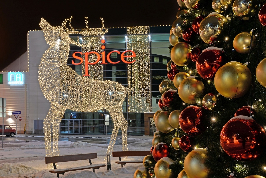 Spice informē: Ziemassvētku vakarā abas ēkas tiks slēgtas plkst.20.00