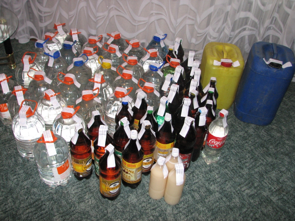 Pētījums: Nelegālā alkohola apjoms valstī ir ap 30%