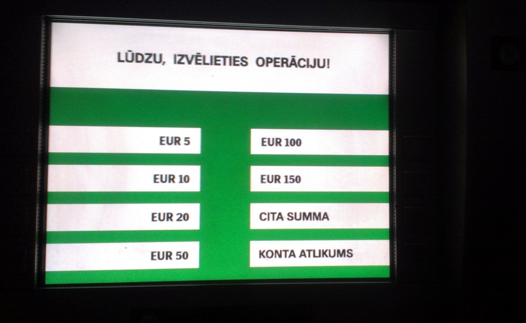 SEB banka ieguldīs 3 miljonus eiro bankomātu tīkla modernizācijā