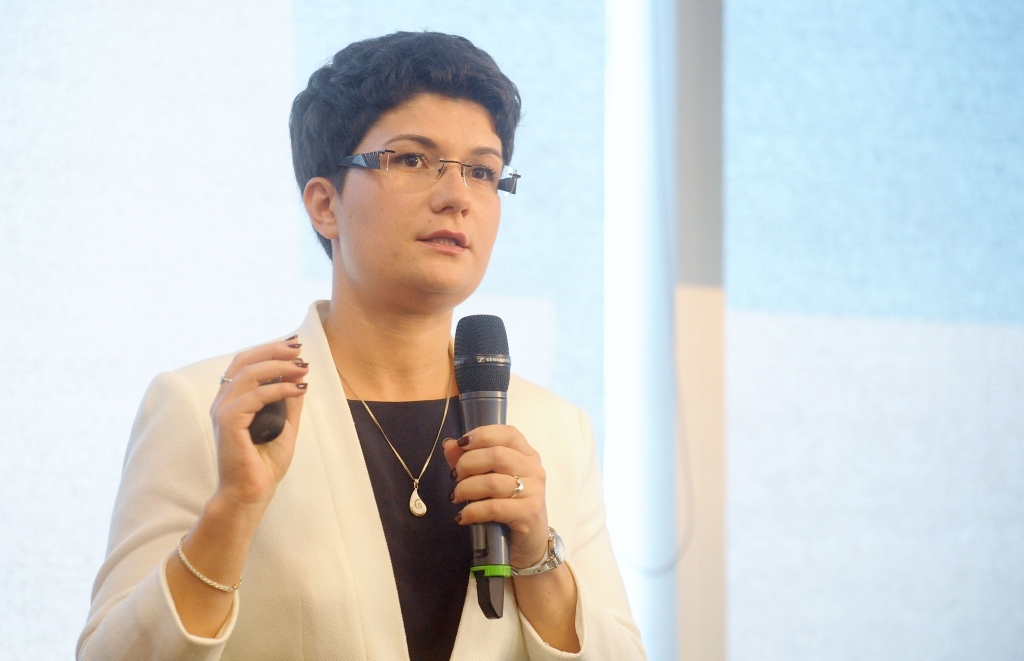 Eksperti: Apstrādes rūpniecības mēneša dati neizskatās labi