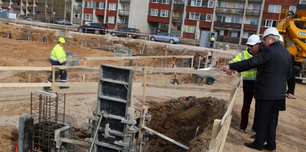 Papildināta ar FOTO: Ķekavas sākumskolas baseina un sporta halles būvniecība izmaksās 10,1 miljonu eiro