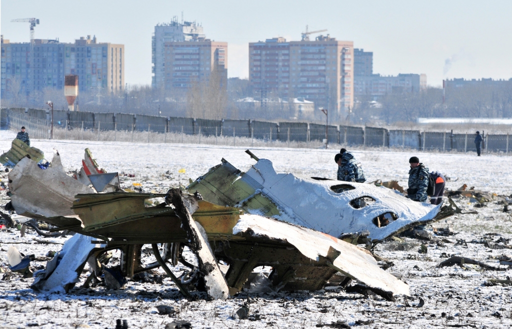 Krievijā avarējušās FlyDubai lidmašīnas melnās kastes pamatīgi bojātas