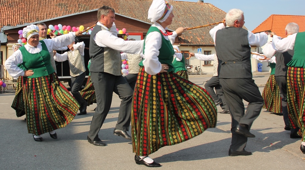 «Šurpu turpu» 10 gadu jubilejas koncerts Svitenē