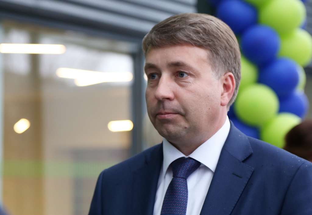 Augulis: Ceļu lietotāji nodokļos samaksā 500 miljonus eiro, taču ceļu uzturēšanai tiek vien 200 miljoni eiro