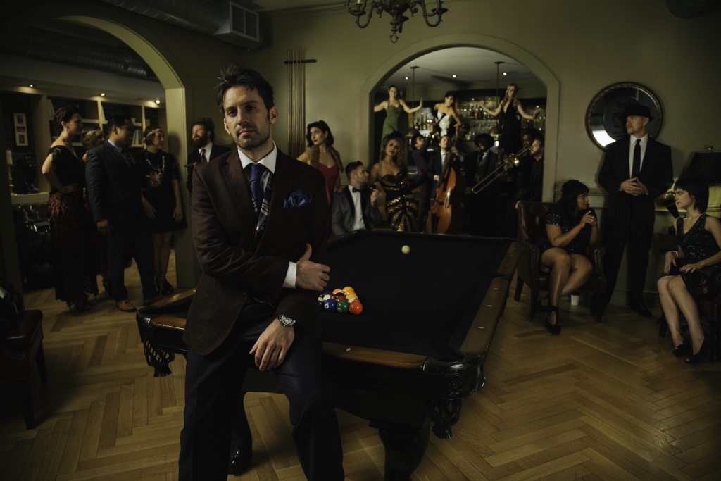 Rīgā uzstāsies pianists Skots Bredlijs un Postmodern Jukebox