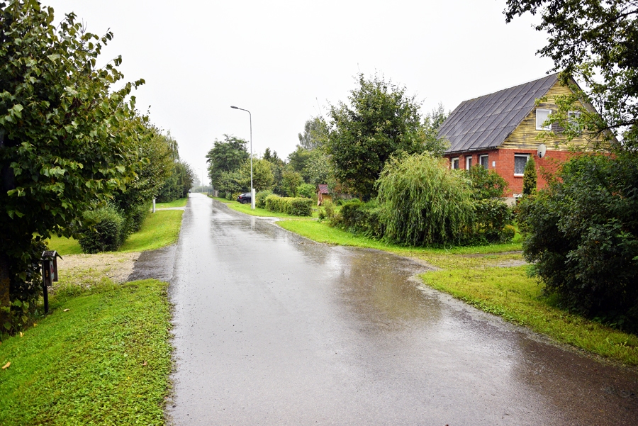 Mašīnas ciema centrā vairs dubļos negrimst