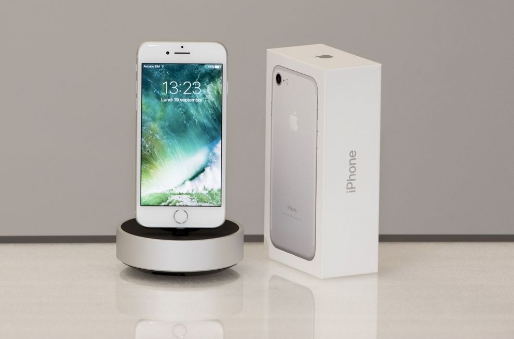 Papildināts - Pētījums: cik izmaksā viena iPhone 7 saražošana