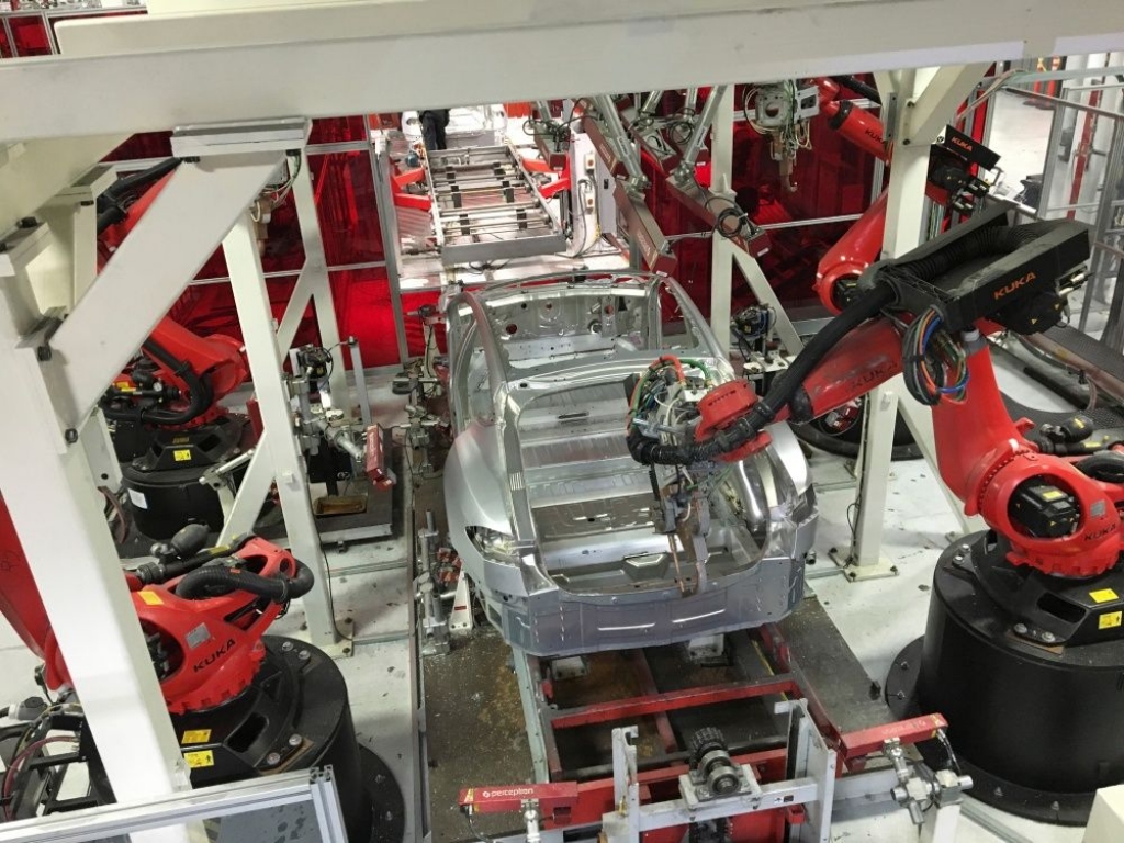 Tesla paziņo par visu laiku labākajiem ceturkšņa pārdošanas apjomiem