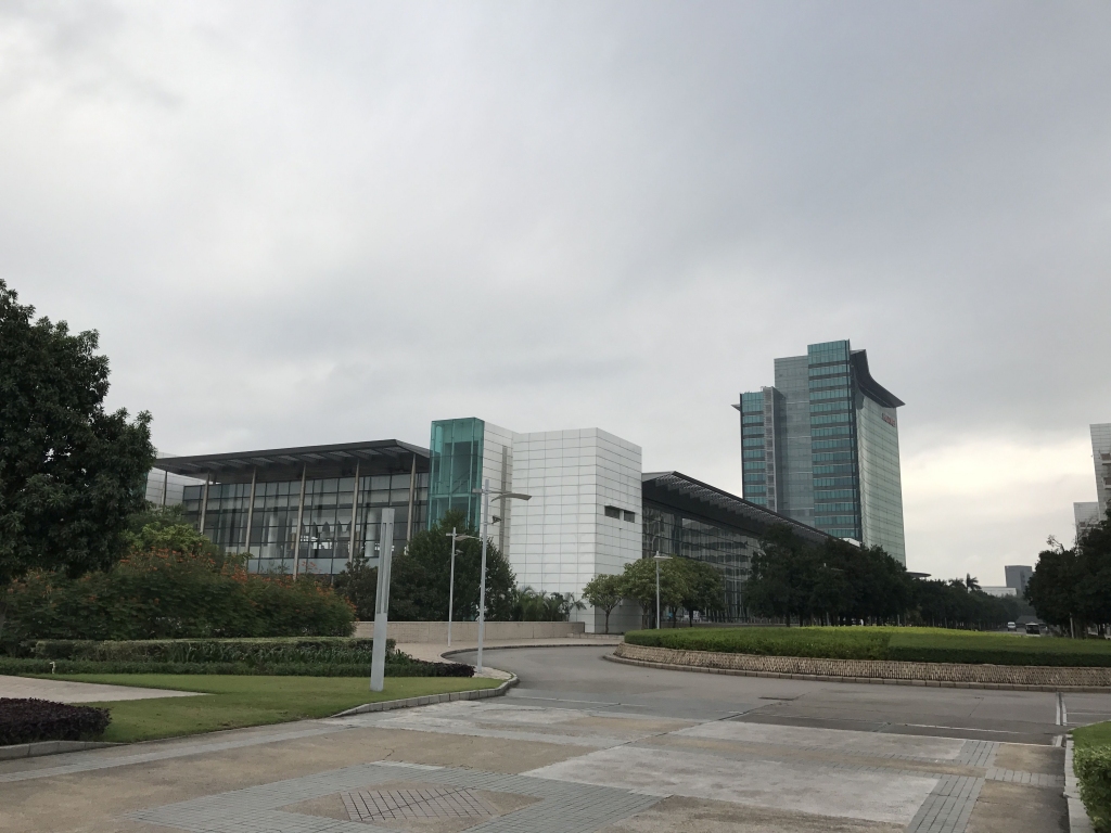 DB viesojas Huawei «aizliegtajā pilsētā»