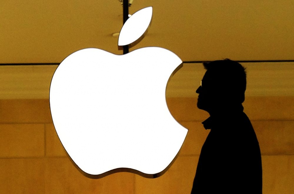 Apple paaugstina cenas Lielbritānijā