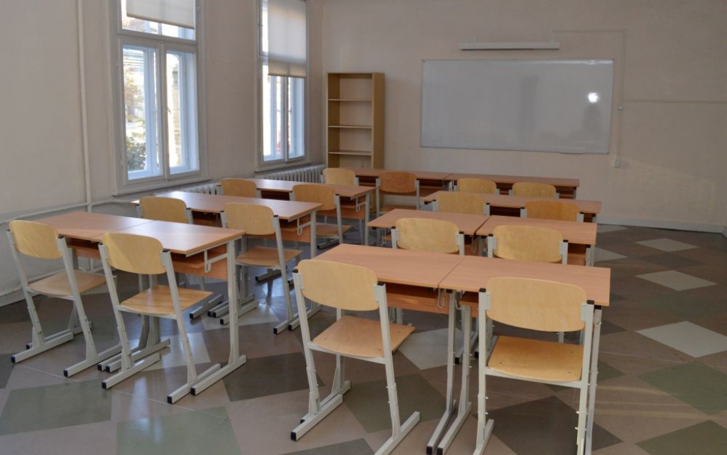 Šadurskis: Mācību gads tomēr būs jāpagarina par pāris nedēļām