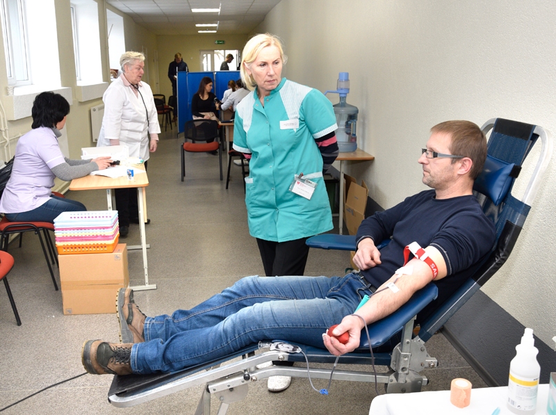 Saulainē nodotās asinis palīdzēs 90 cilvēkiem
