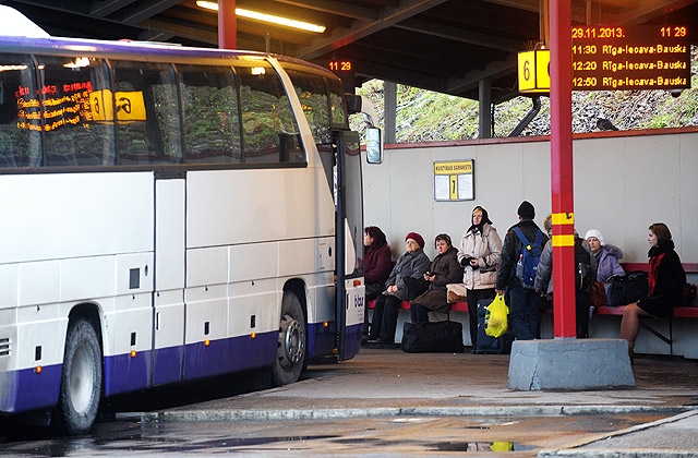 ATD pērn veica būtiski vairāk pārbaužu autobusos, konstatējot pārkāpumus 17% gadījumu; kontroļu skaitu cels arī šogad