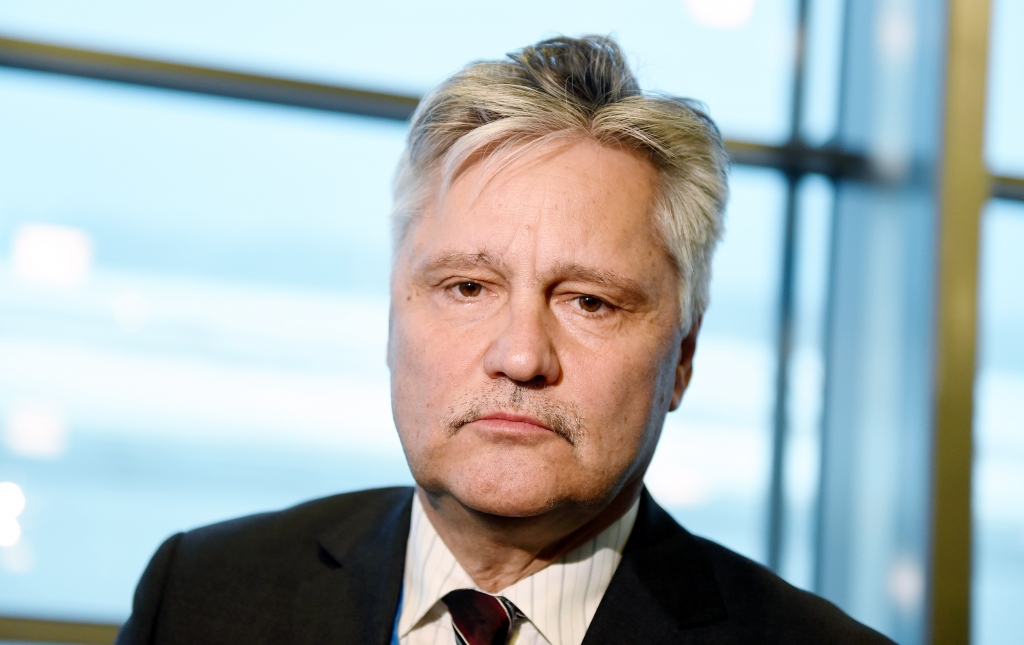 Papildināta - Starptautiskās lidostas Rīga valdes priekšsēdētājs Jurjevs atkāpjas no amata