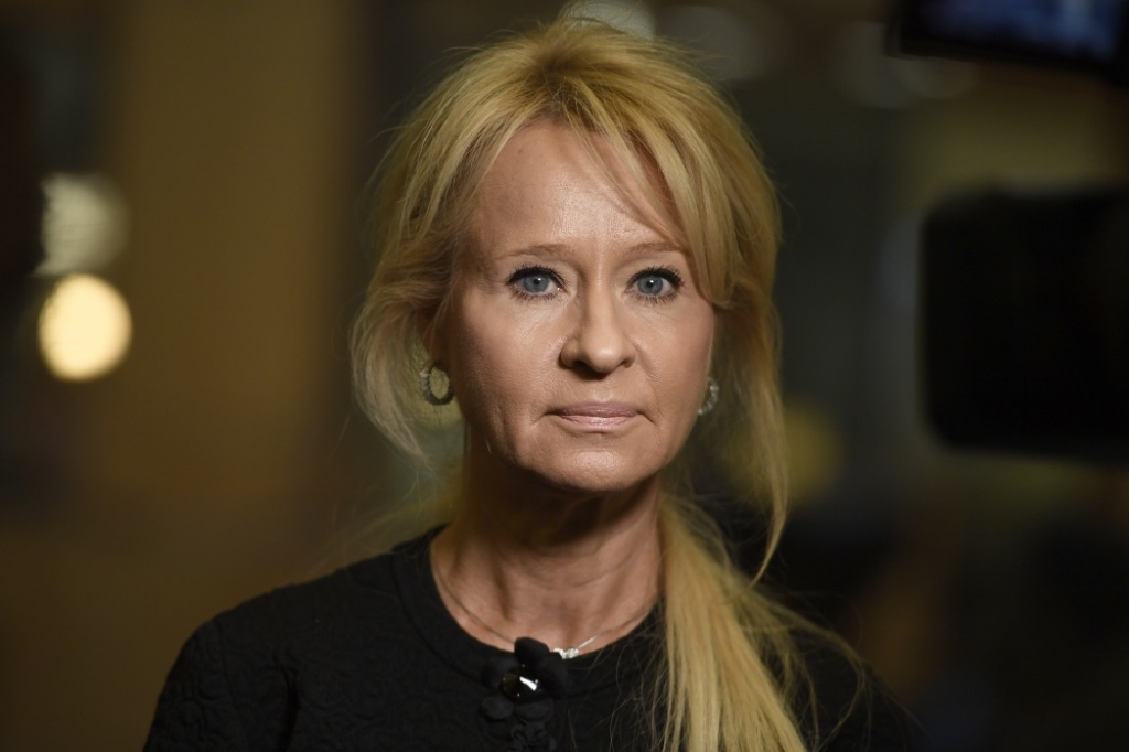 SEB grupas vadītājas amatu pametīs Annika Falkengrēna