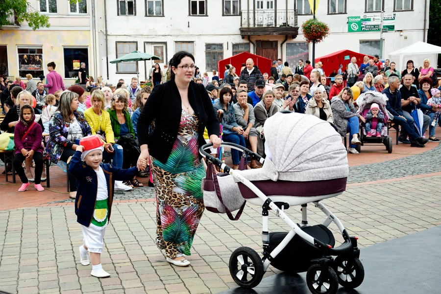 Mirstība aizvien lielāka par dzimstību