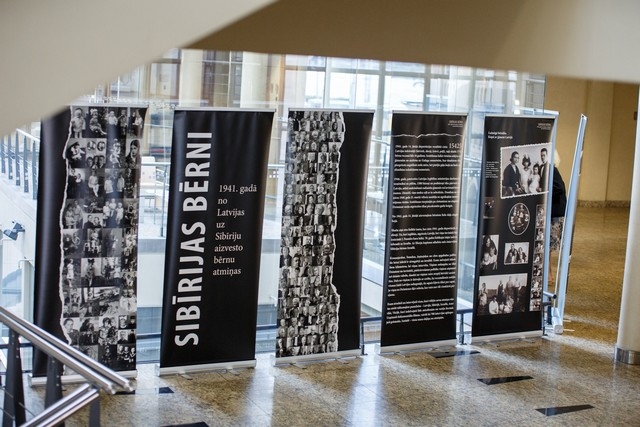 Ceļojošā izstāde «Sibīrijas bērni» «Strēlniekos»