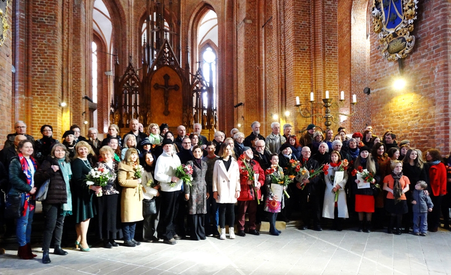 Starojošas personības klātbūtne
