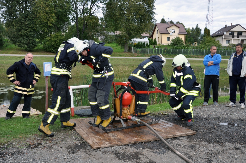 Ugunsdzēsēju sacensības Vecumniekos