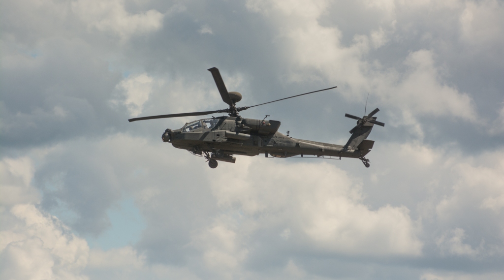 Virs Bauskas lidos ASV helikopteri