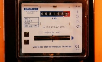 «Latvenergo»: Nākamgad mājsaimniecībām nedaudz saruks maksa par elektrību