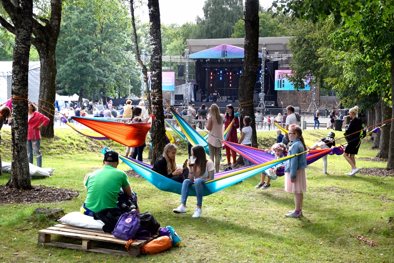 Festivāla apmeklētājus Bauskā priecēs «Labvēlīgais tips»